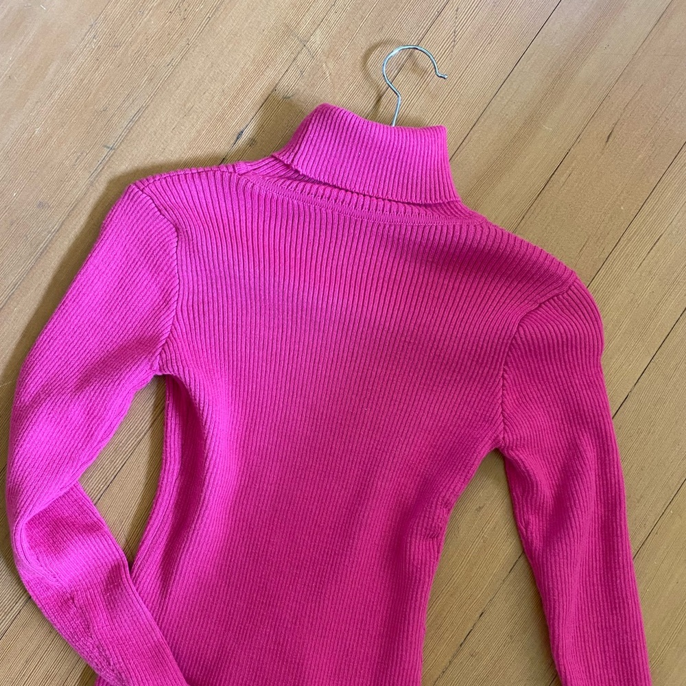 💕HOT PINK💕 Turtle Neck Basic Sweater, M